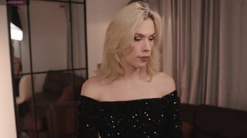 Thea online show from September 19, 11:08 pm