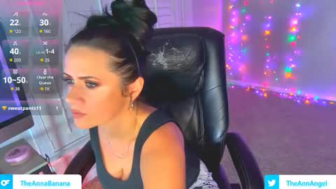 Anna Banana AKA Ann Angel online show from December 18, 4:08 am