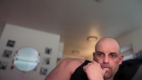 theBuzz777 online show from February 11, 12:06 am