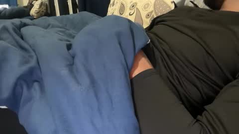 theeshooterr online show from February 4, 9:38 am