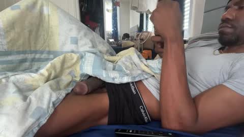 theeshooterr online show from September 16, 1:57 pm