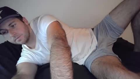 Theetwohander online show from October 30, 3:40 am