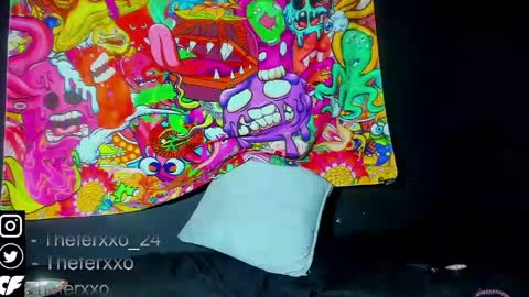 independent Model online show from April 14, 2:04 am