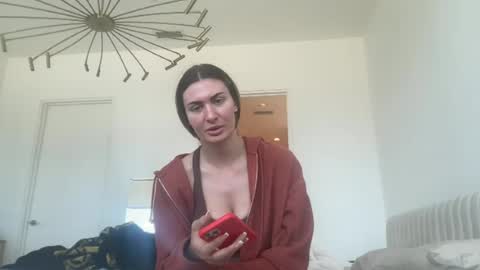 Alyssa Rhoades online show from July 2, 6:02 pm