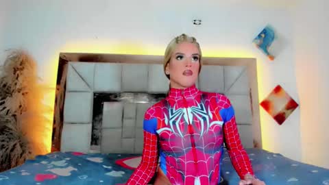 sofia online show from September 30, 7:30 am