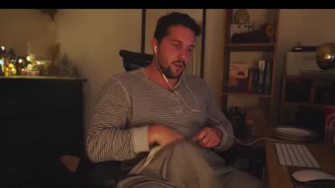 thefrenchie_1 online show from November 27, 3:09 pm