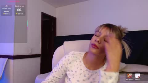 Peyton online show from April 11, 7:45 am