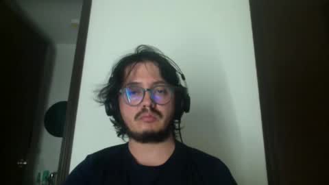 theguitarmistery online show from April 21, 7:04 am