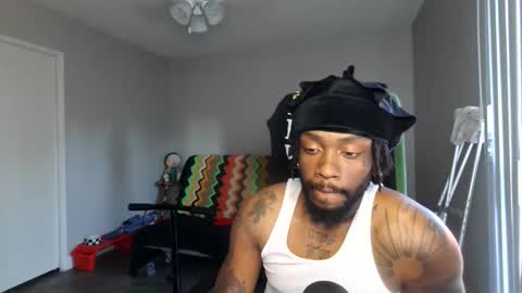 IXMCOUPLE444 online show from April 19, 12:44 am