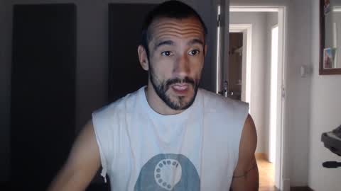 Snapshot of thekingofpains chatting on December 2, 12:24 pm KINGOFPAINS online show from December 2, 12:24 pm