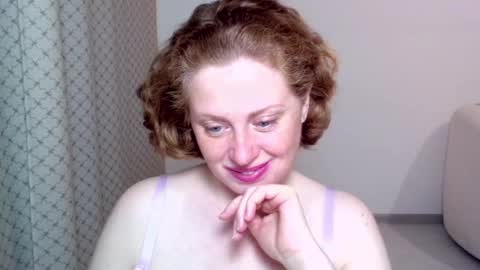 Ella online show from October 24, 5:19 am