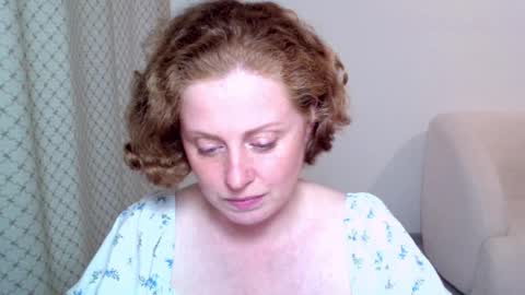 Ella online show from September 14, 3:35 pm