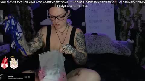 Lilith Jane online show from May 2, 2:06 am