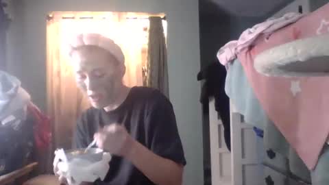 Little Bambii online show from January 11, 7:49 pm