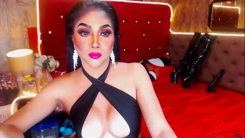 thelustqueen online show from January 22, 11:12 am