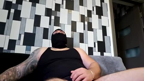 Lycan online show from January 26, 11:17 am