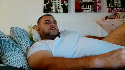 Snapshot of themastercomander chatting on October 3, 2:14 pm Big Alpha Daddy Master online show from October 3, 2:14 pm