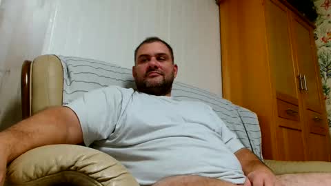 Snapshot of themastercomander chatting on October 19, 4:11 pm Big Alpha Daddy Master online show from October 19, 4:11 pm