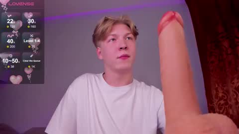 Sever online show from October 25, 1:11 pm