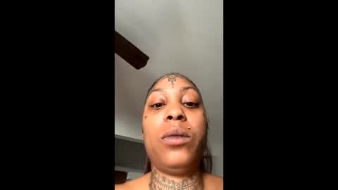 the moody witch online show from December 5, 3:21 pm