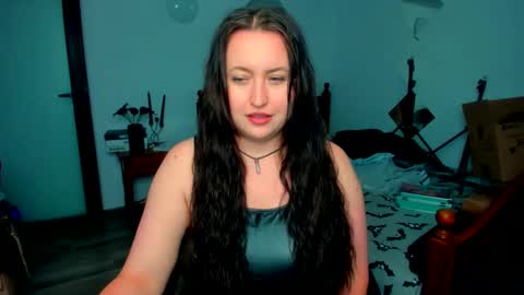 thenaughtygf online show from September 23, 10:05 pm