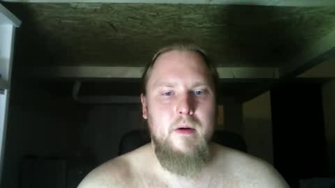 thenewdude1992 online show from February 14, 6:08 pm