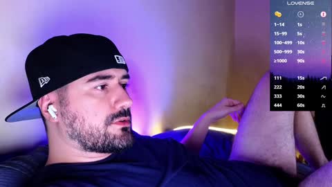 Snapshot of theoravi chatting on January 14, 3:11 am Theo Ravi online show from January 14, 3:11 am