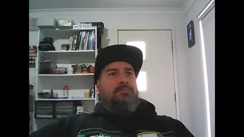 aussiebeard online show from November 17, 2:03 am