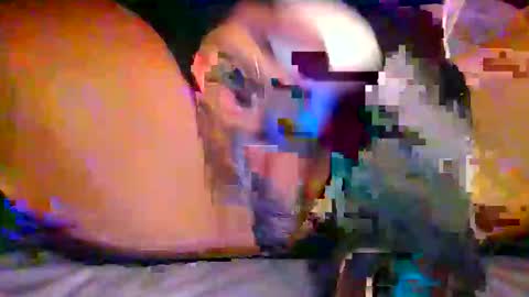 the peach princess  online show from March 25, 5:31 pm