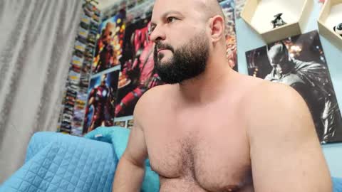 Snapshot of thephenomone chatting on September 9, 3:01 pm Chris online show from September 9, 3:01 pm