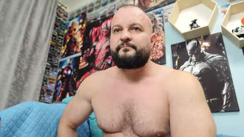 Snapshot of thephenomone chatting on September 13, 1:46 pm Chris online show from September 13, 1:46 pm