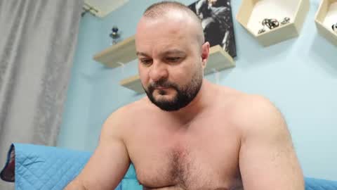 Snapshot of thephenomone chatting on March 11, 4:51 am Chris online show from March 11, 4:51 am