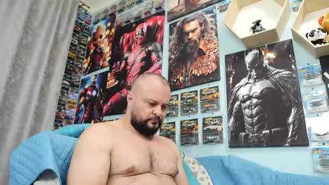 Chris online show from November 2, 7:19 am