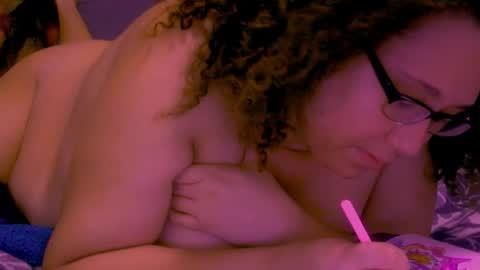 Snapshot of theplayfulbbw chatting on October 11, 7:06 pm Amelia online show from October 11, 7:06 pm