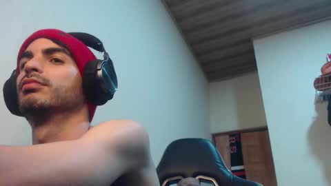 Santiago Enrique online show from October 19, 6:40 am