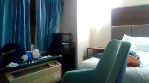 Snapshot of therealdusty1 chatting on October 31, 4:02 am therealdusty1 online show from October 31, 4:02 am