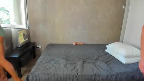 Sasha  Zhenya online show from November 4, 6:26 am