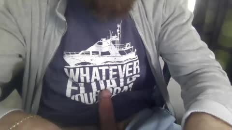 theshade124 online show from December 4, 12:52 pm