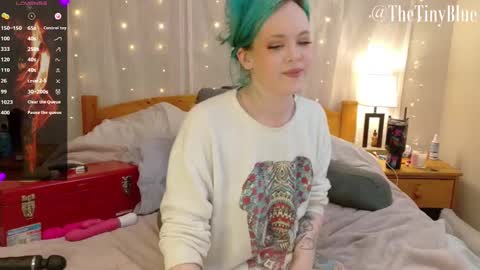 Tiny Blue online show from March 3, 9:37 pm