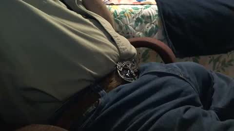 thetnguy online show from December 15, 4:18 am