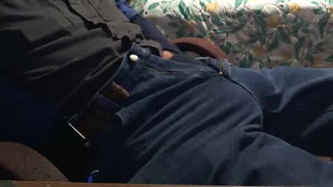 thetnguy online show from January 8, 11:19 pm