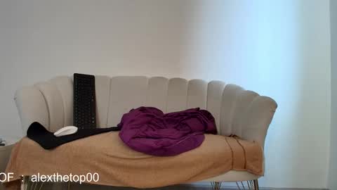 TheTopAlex online show from November 19, 7:51 am