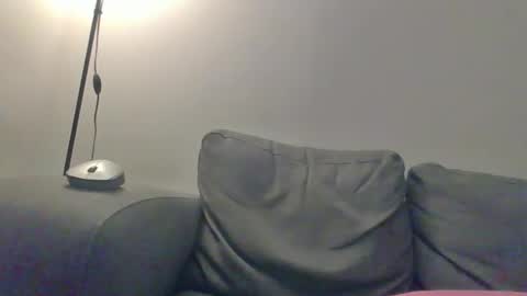 Scarf guy online show from February 25, 6:23 pm