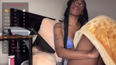 Sapphire the Vixen online show from February 20, 12:43 am