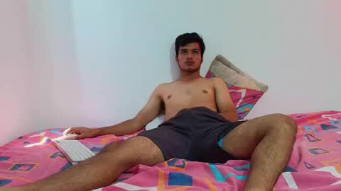 Thiago Diaz online show from October 18, 3:38 pm