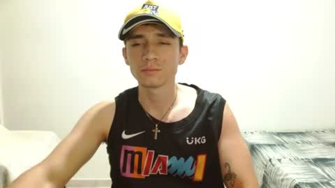 thiago_deseo69 online show from June 14, 1:49 am