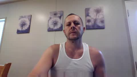 Val online show from April 28, 4:00 pm
