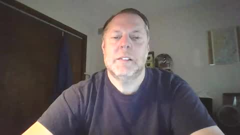 thickcock4u1105 online show from April 27, 11:30 am