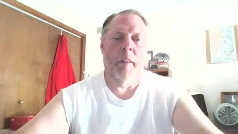 thickcock4u1105 online show from June 7, 8:36 pm