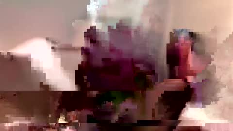 Thickumms online show from May 24, 9:16 am